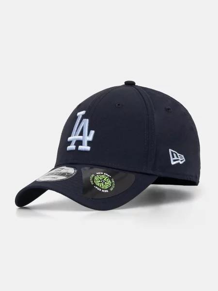 Шапка с козирка New Era с апликация тъмносиньо