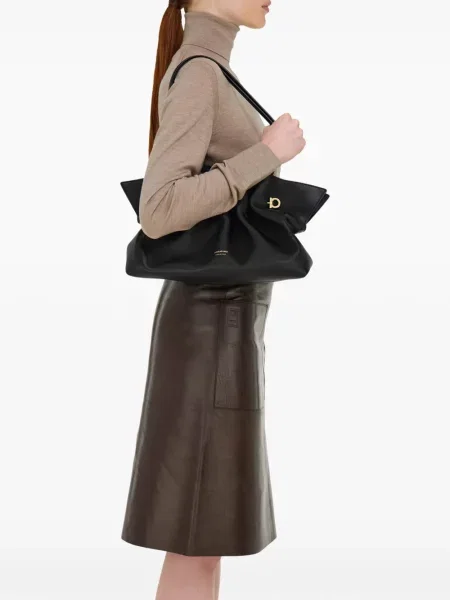 Geantă Ferragamo negru