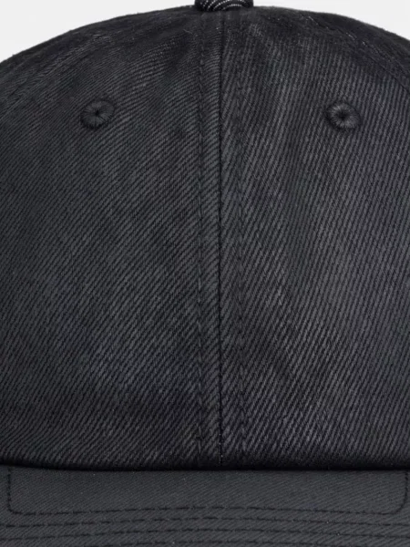 Levi's baseball kapa Coated x PRIDE črna