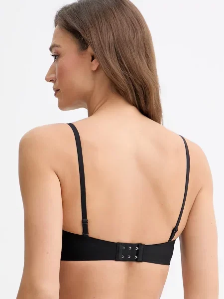 Podprsenka Triumph Stepy Soft černá
