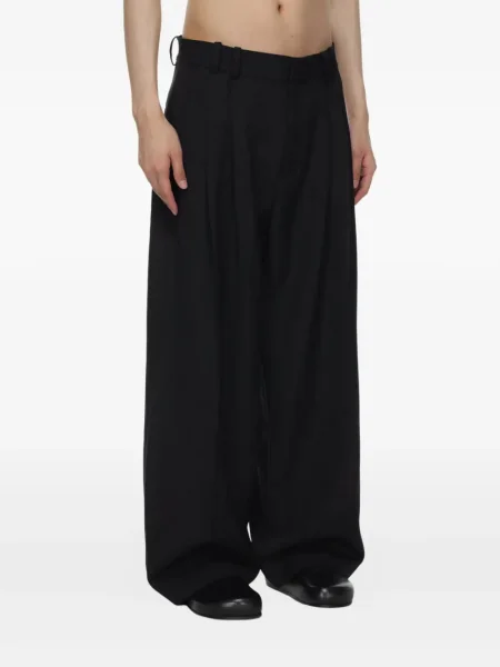 Pantaloni Studio Nicholson plisate negru