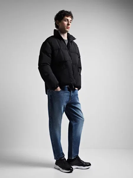 Пуховик Armani Exchange черный