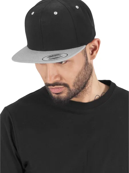 Șapcă Flexfit clasică negru