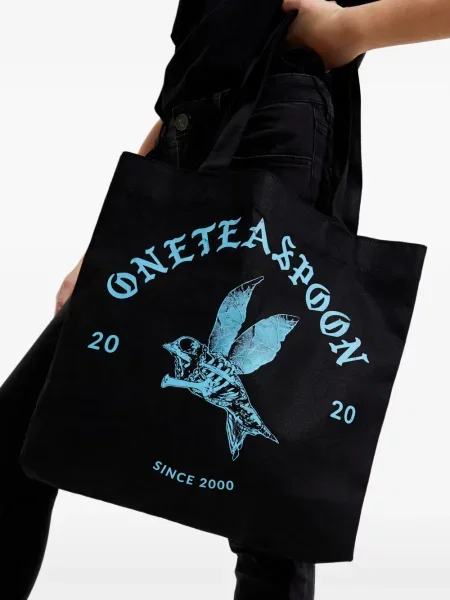 Geantă shopper One Teaspoon cu autograf negru