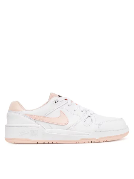Кроссовки Nike белые
