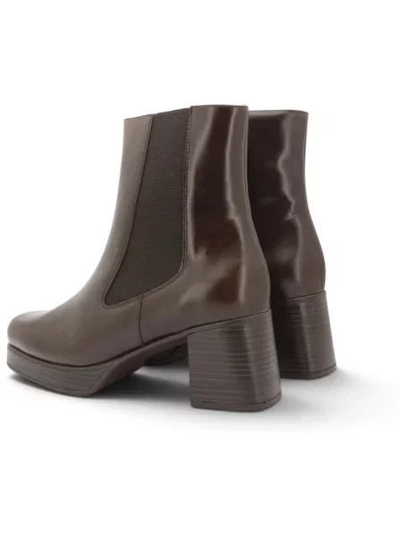 Pantofi Piesanto maro