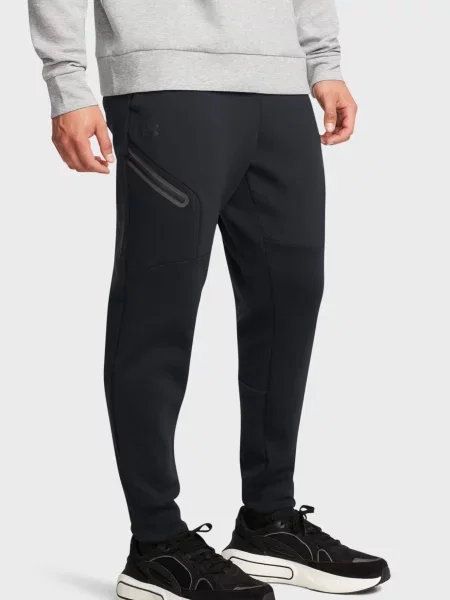 Брюки Under Armour черные