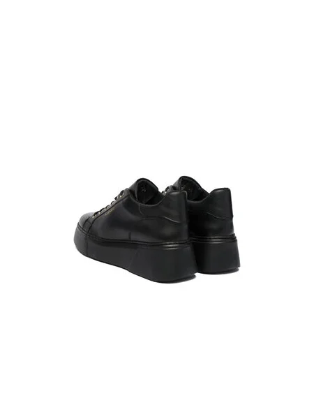 Aigner Sneakersy čierna