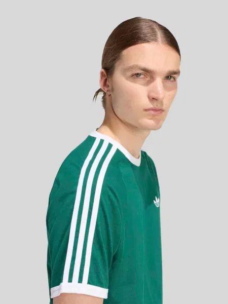 T-shirt o kroju regular fit z czystej bawełny Adidas Originals zielona