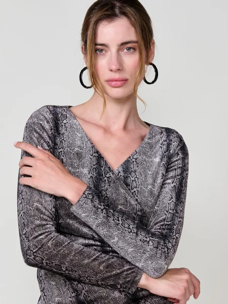 KOROSHI Tričko svetlosivá / čierna biela
