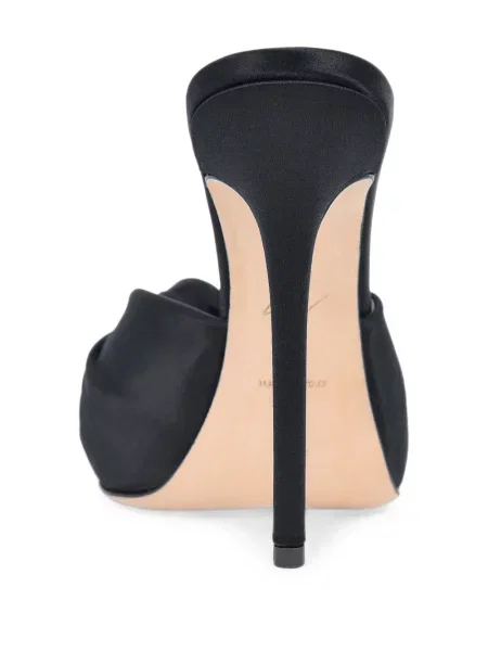 Sandale Giuseppe Zanotti din satin negru