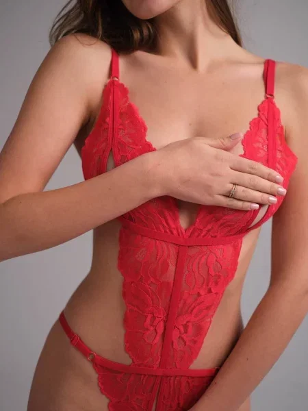 Сексуальное боди с вырезом Forte red червоне