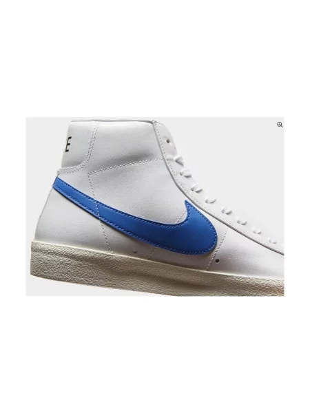 Pantofi Nike roșu