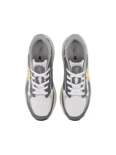 Pantofi New Balance alergare gri