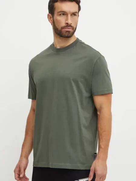 Тениска Emporio Armani с изчистен дизайн зелено