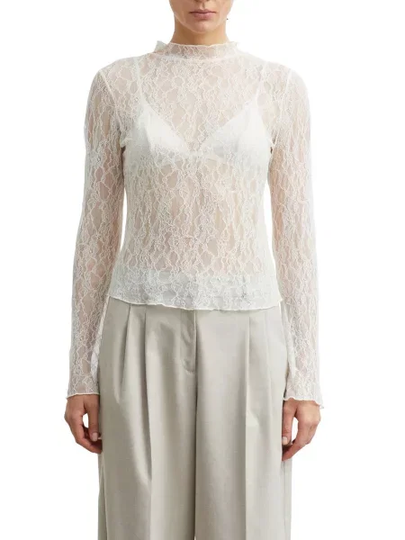 Bluzka o kroju slim fit w imitacji koronki Comma biała