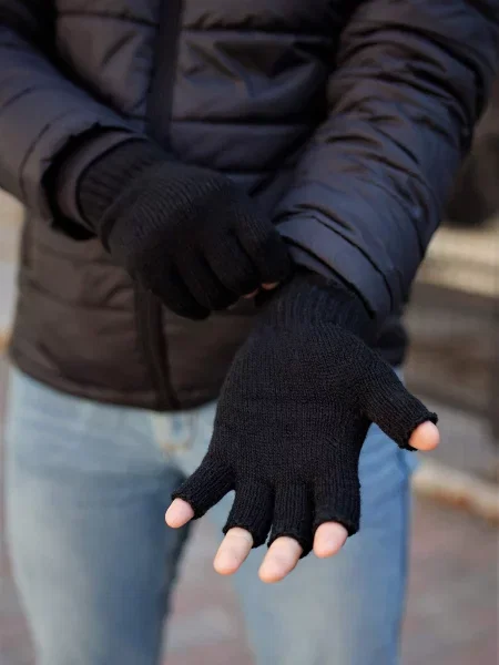 Перчатки Without черные