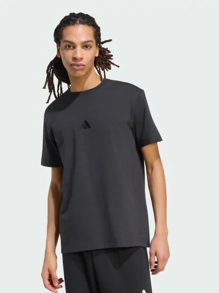 Футболка adidas чорний