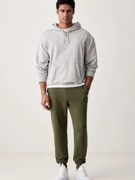 Under Armour pantaloni de trening pentru bărbați cu Rival verde