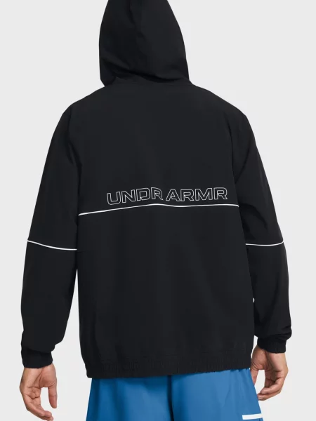 Вітровка Under Armour чорна