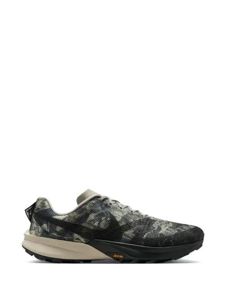 Sneakerși Nike Terra Kiger cu model camuflaj verde