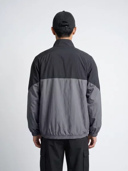 Geacă New Balance gri