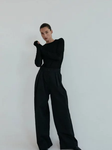 Muuv. Muuv штани straight