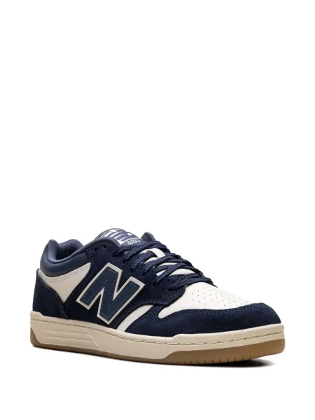 Sneakerși New Balance din piele de căprioară alb