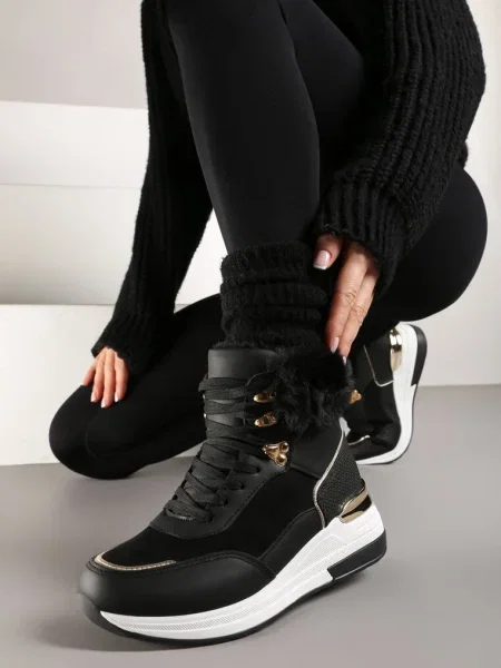 Futerkowe Sneakersy na Koturnie z Metalicznymi Wstawkami Kaithrin czarne