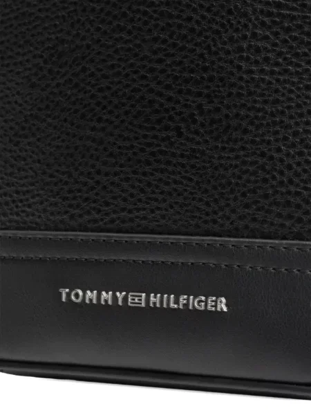 Taška Tommy Hilfiger s autogramem černá