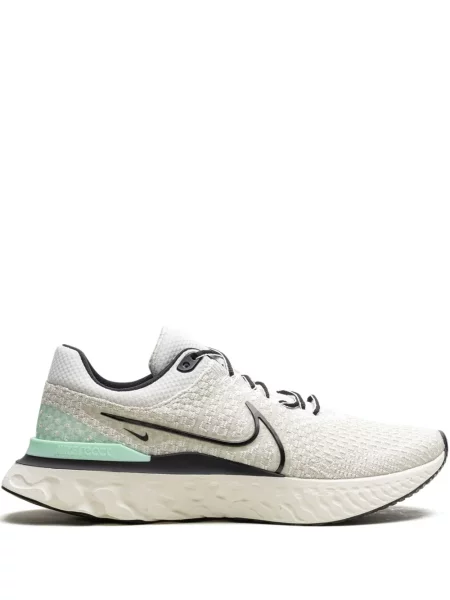 Papuci Nike fără toc alb