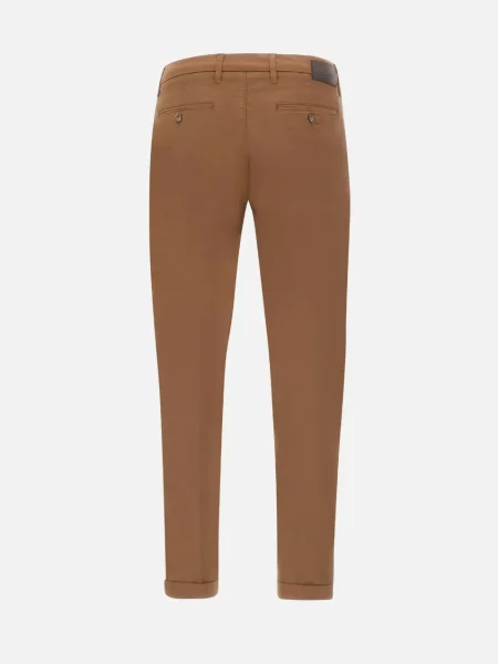 Pantaloni chino Re-hash maro