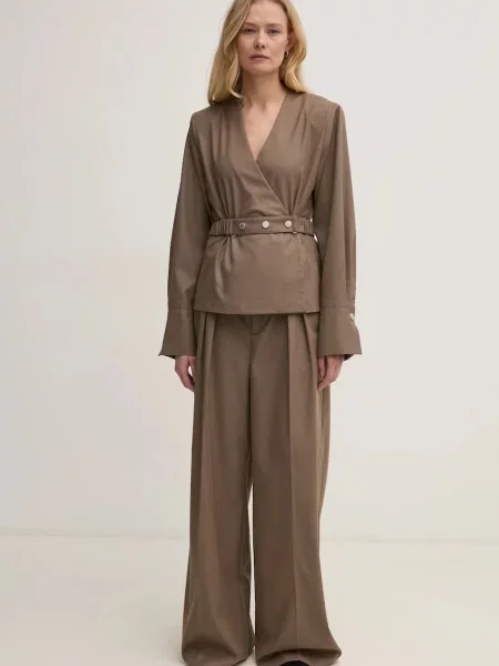 Блузка Gestuz однотонна коричневий