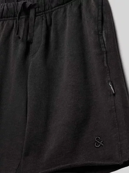 Bermudy z elastycznym pasem model ‘BILL’ Jack & Jones czarne