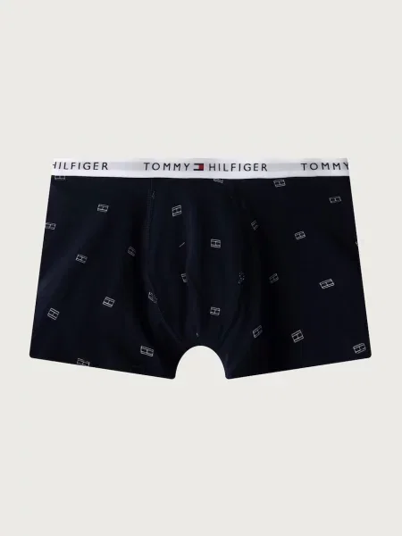 Tommy Hilfiger прилепнали боксерки за деца от с 7 броя
