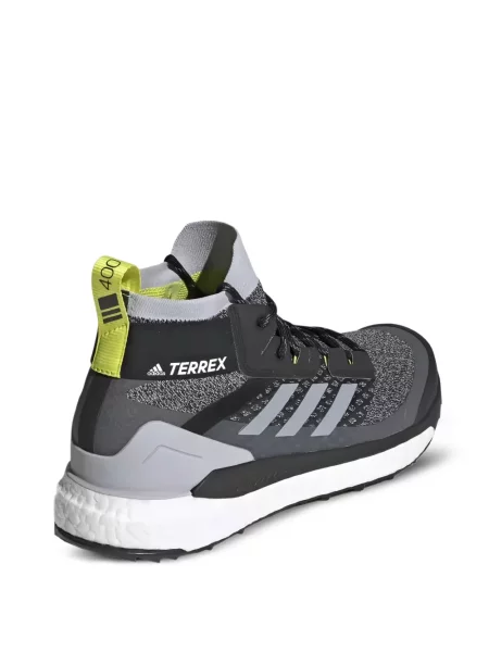 Pruhované trekkingové lněné tenisky Adidas UltraBoost šedé