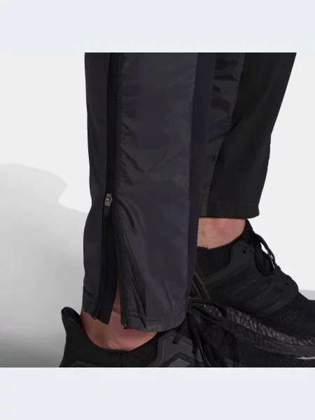 Спортивные штаны Adidas черные