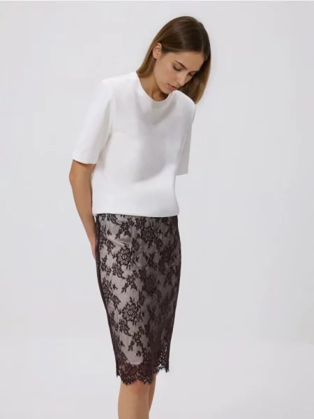 Reserved Fustă midi cu dantelă multicolor