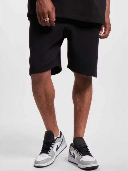 Pantaloni scurți Just Rhyse negru