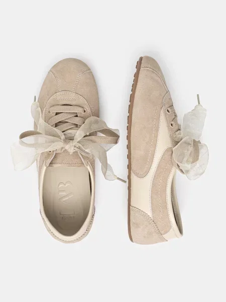 Замшевые кроссовки Answear.lab