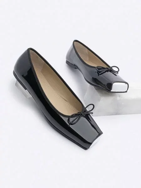 Balerini Marjin cu funde din piele de lac negru
