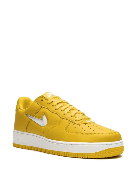 Sportbačiai Nike Air Jordan geltona