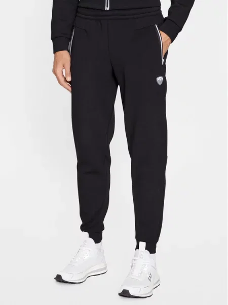 Emporio Armani Spodnie dresowe czarny