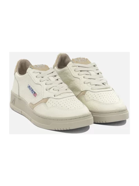 Sneakersy Autry białe