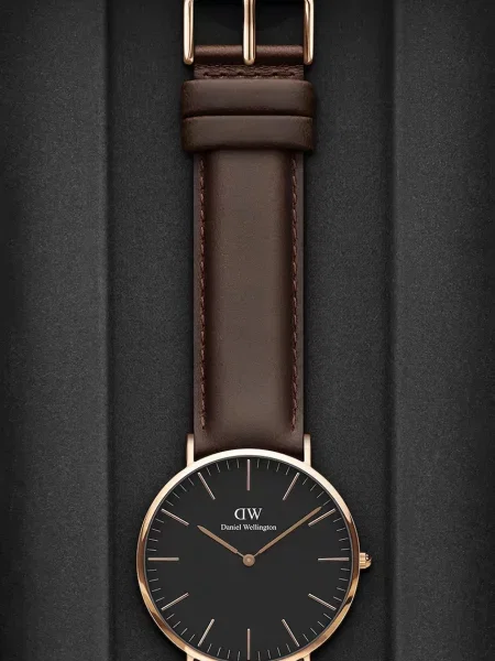 Daniel Wellington zegarek brązowy