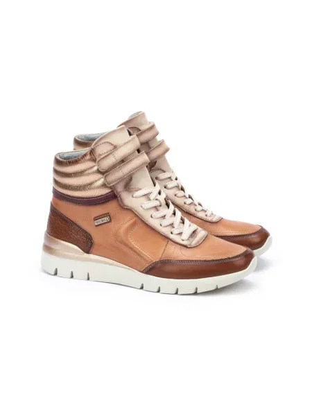 Sneakersy Pikolinos koronkowe