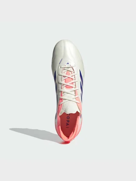 Кожаные кроссовки Adidas Primeknit белые