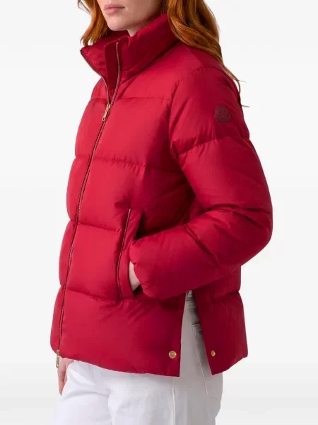 Matlasat geacă cu puf Moncler roșu