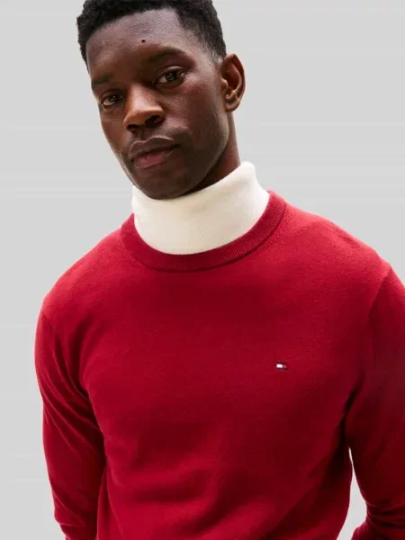 Sweter o kroju regular fit z mieszanki bawełny i kaszmiru Tommy Hilfiger czerwony