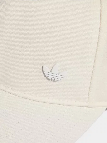 Кепка Adidas белая